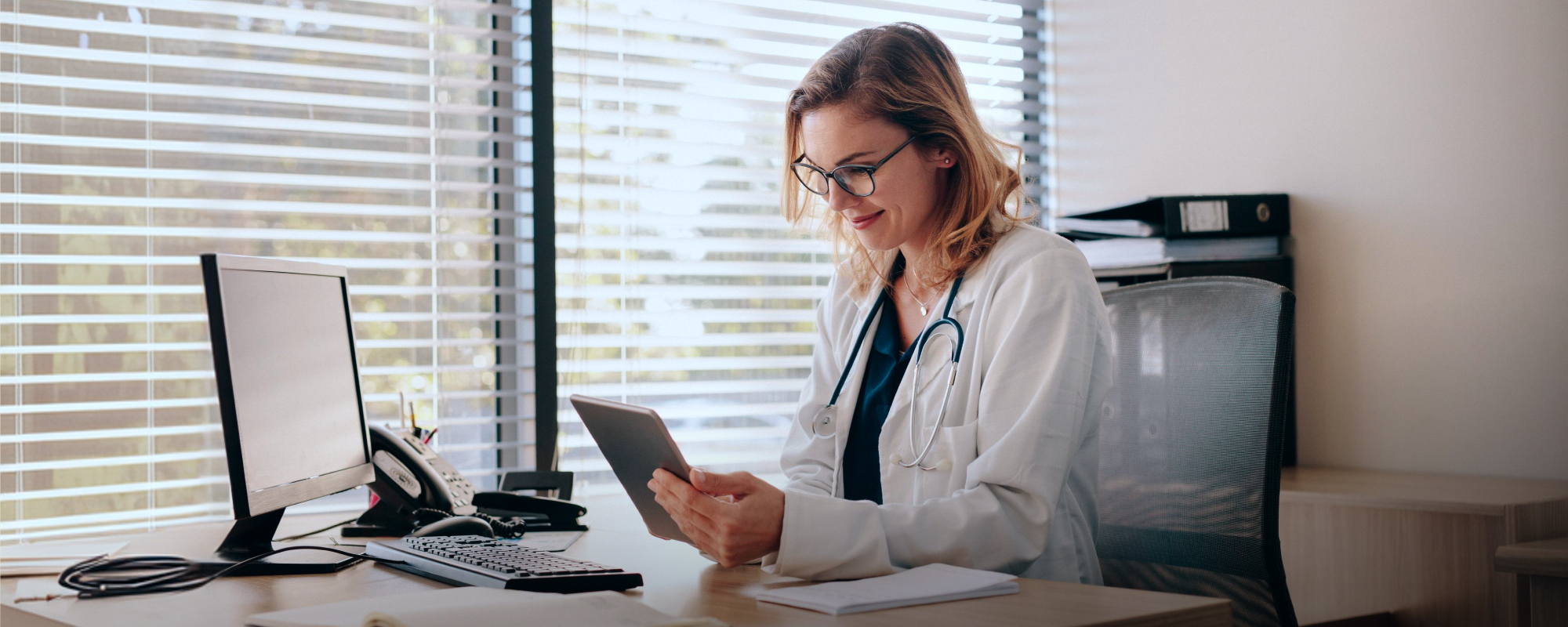 Healthcare backup compliance illustration