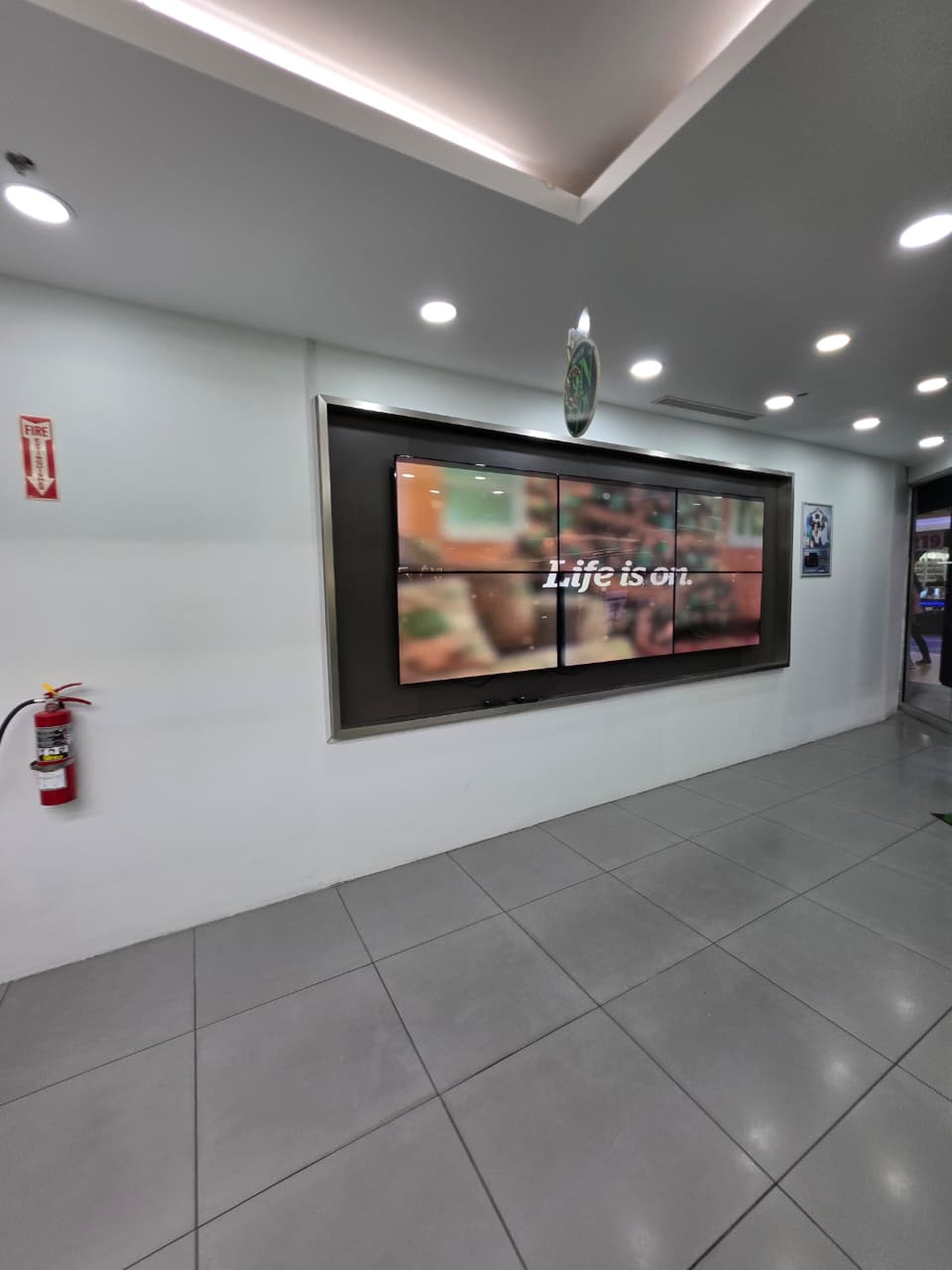 Bmobile gallery image 4