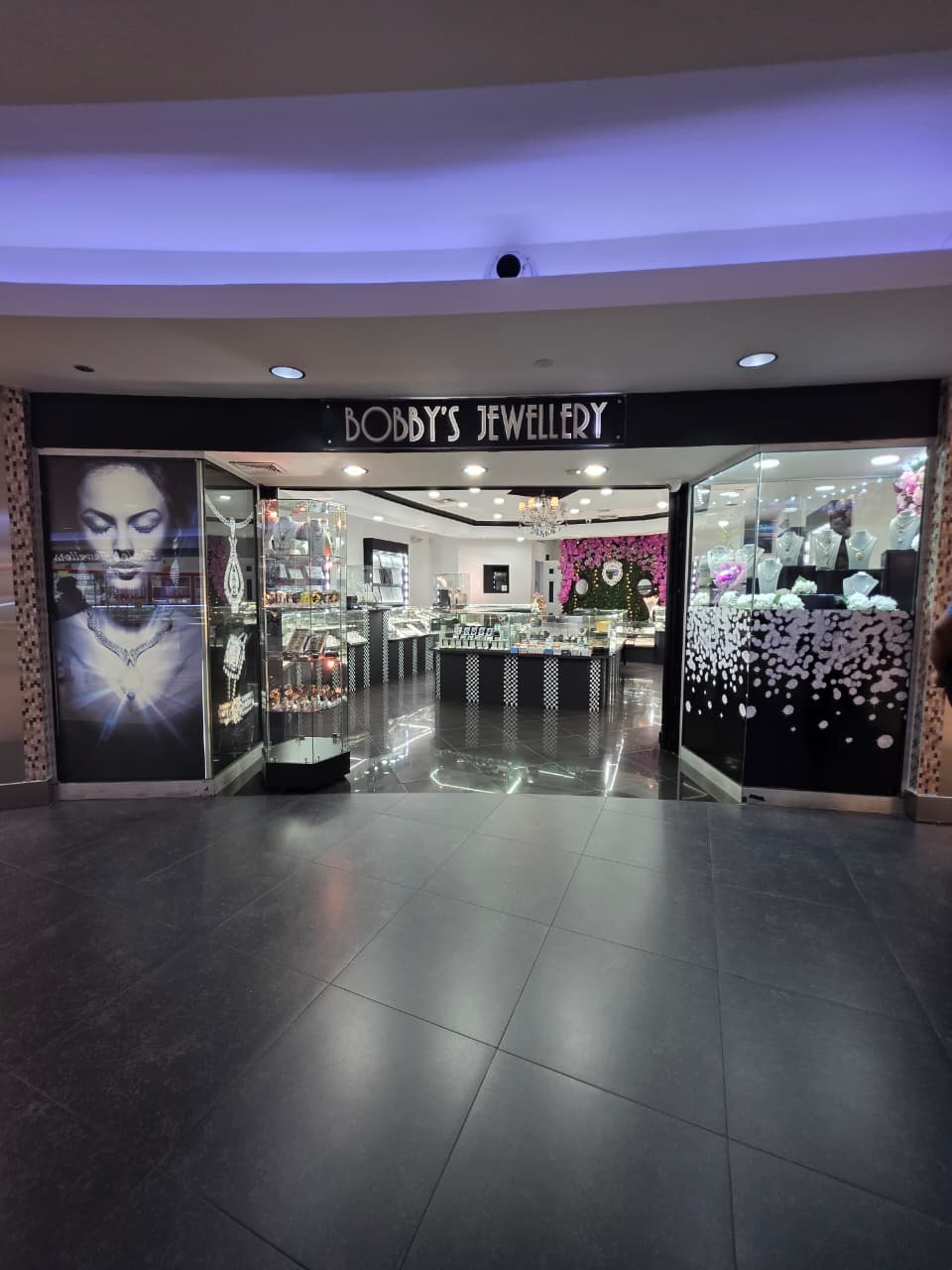 Bobby's Jewellery gallery image 2