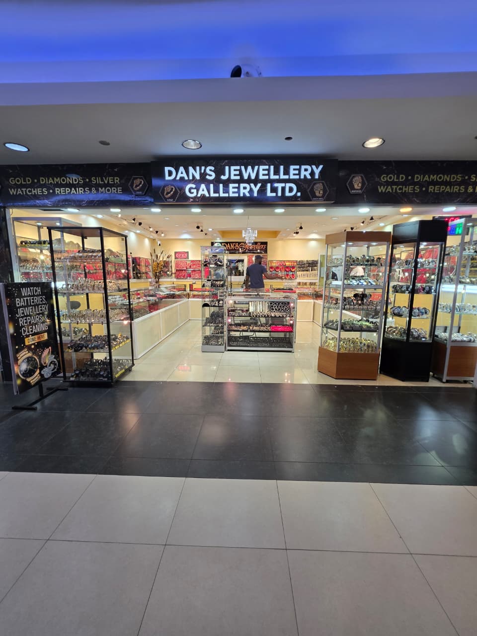Dan's Jewellery Gallery Ltd gallery image 2