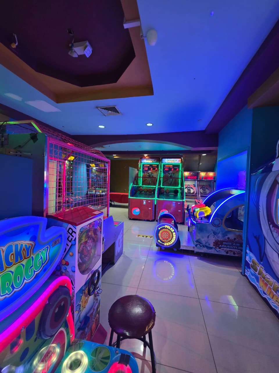 Galactica gallery image 3