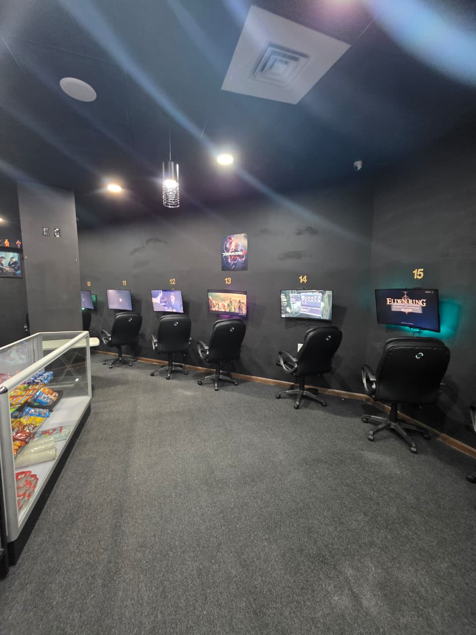 Gaming Lounge gallery image 6