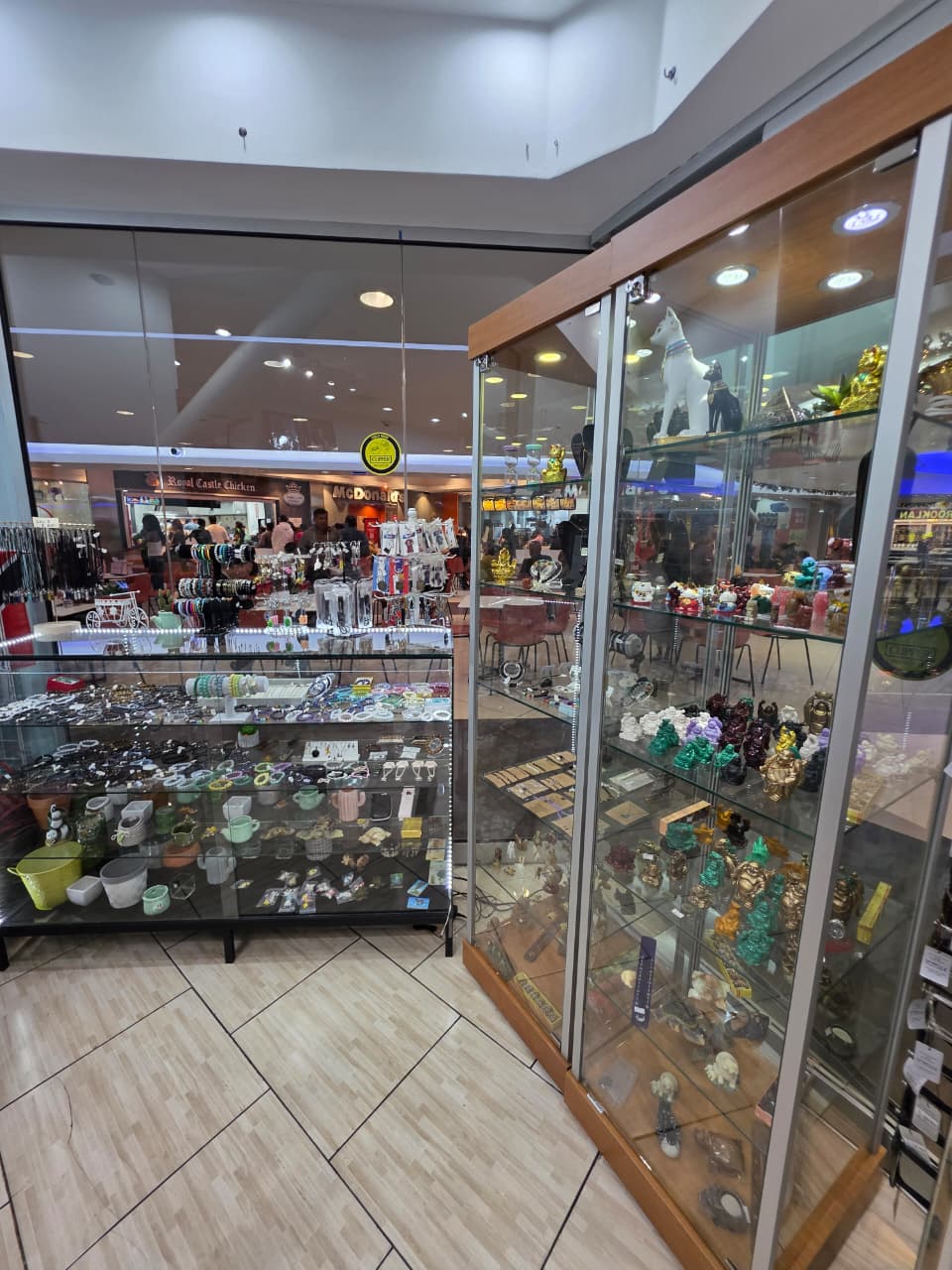 Giftique gallery image 3