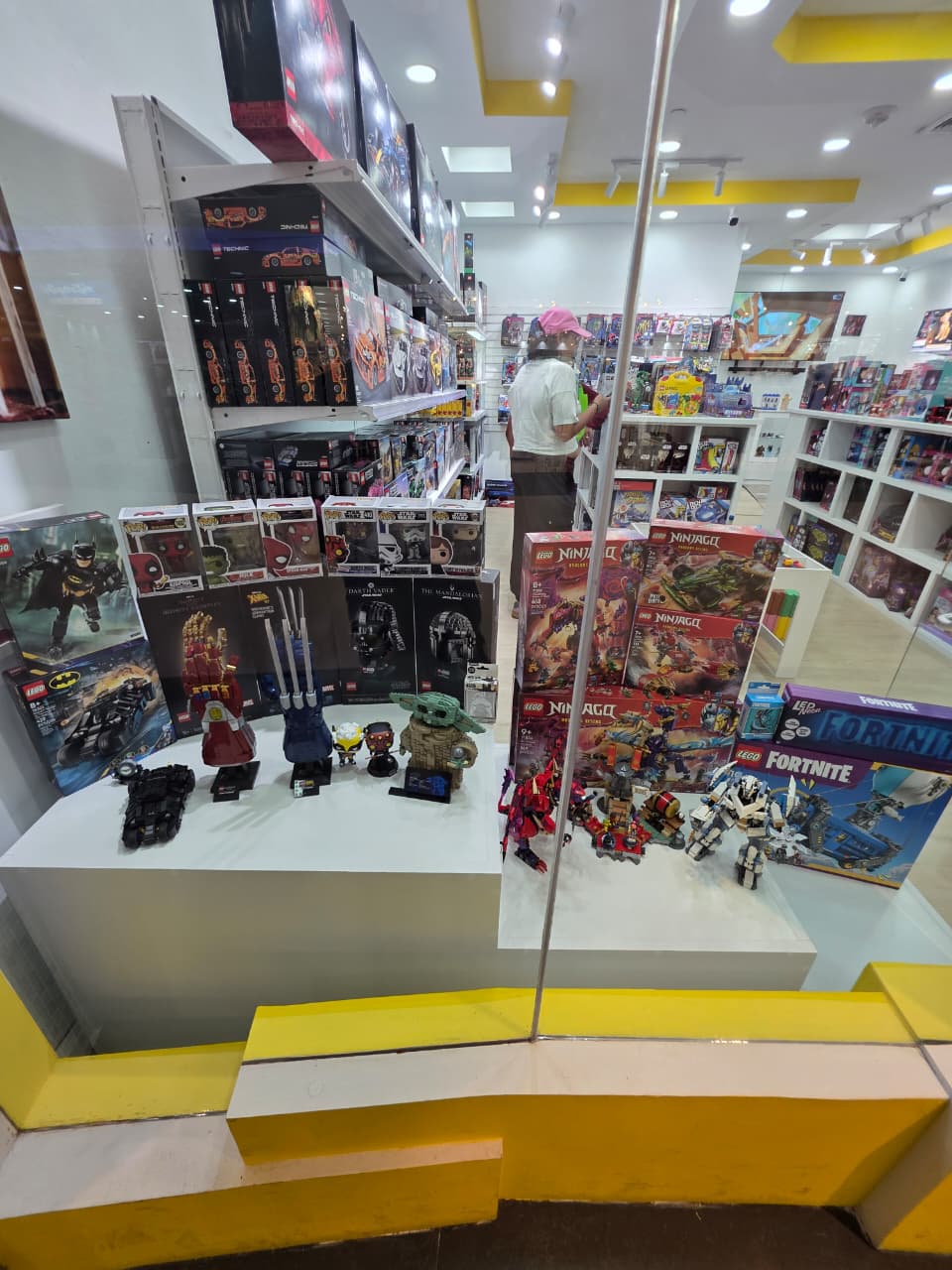 Kinex gallery image 6