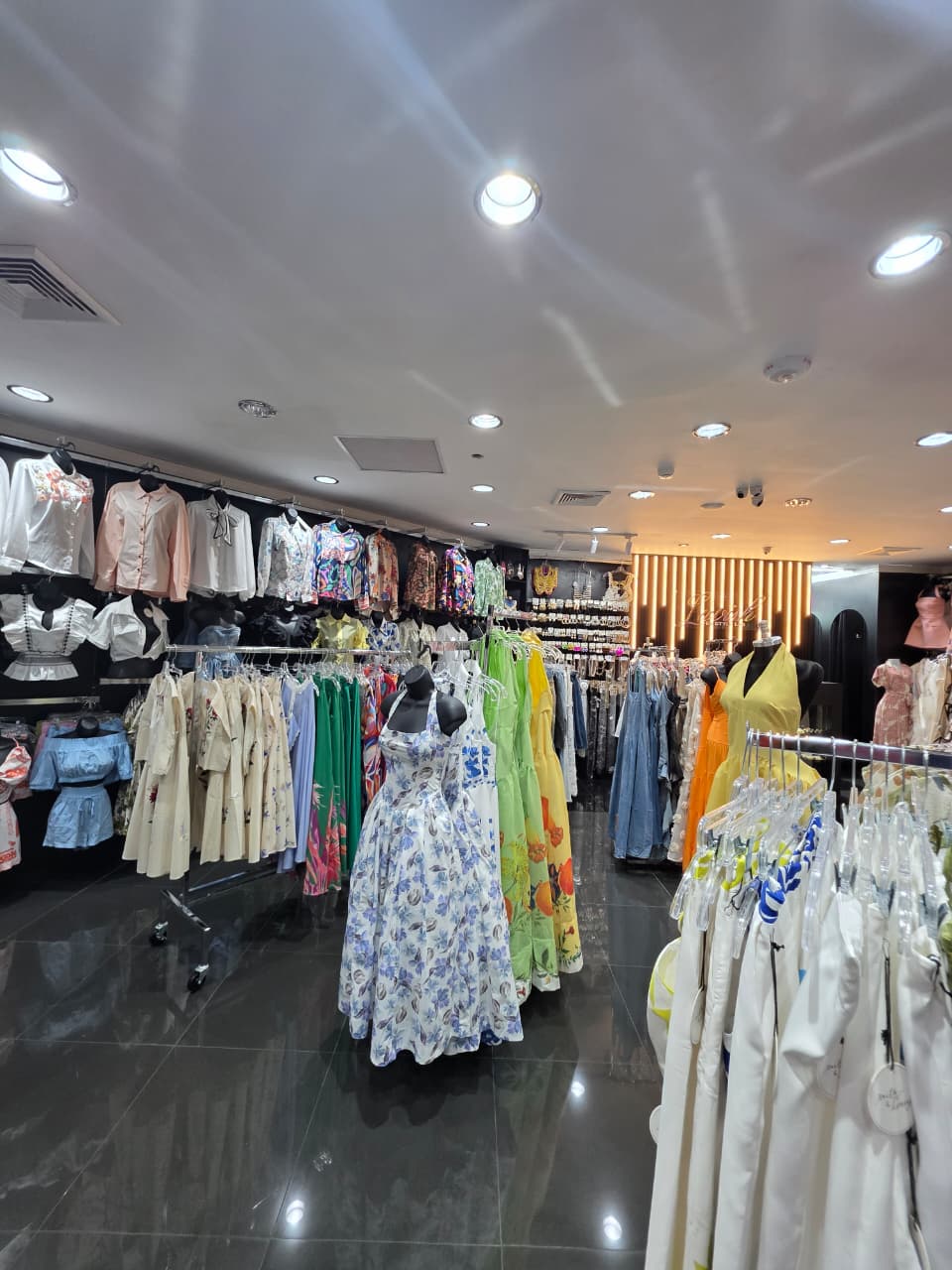 Lavish By Style Lab gallery image 6