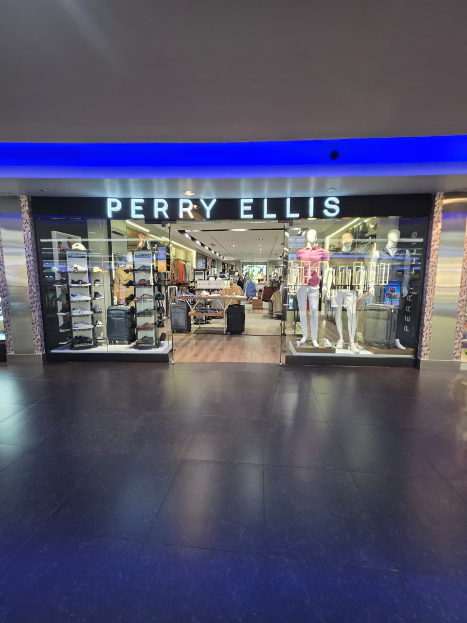 Perry Ellis gallery image 3