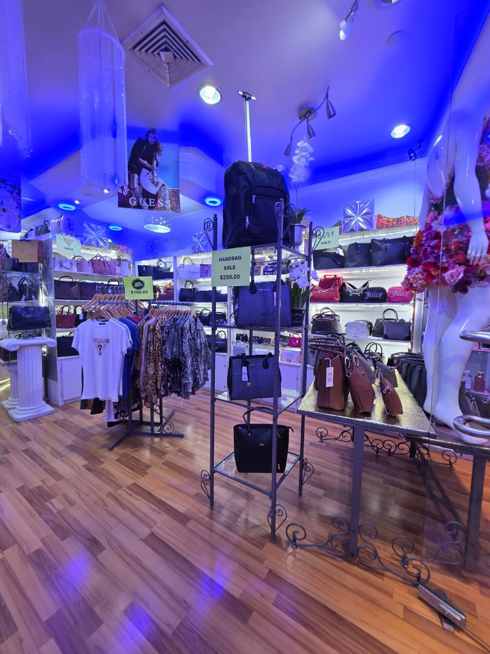 SB Fashion gallery image 4
