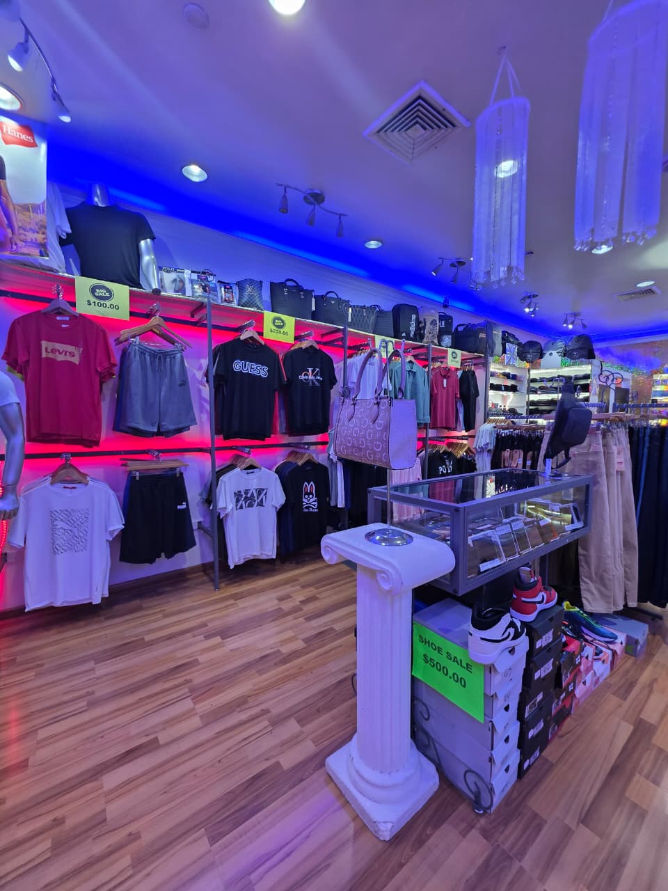 SB Fashion gallery image 7