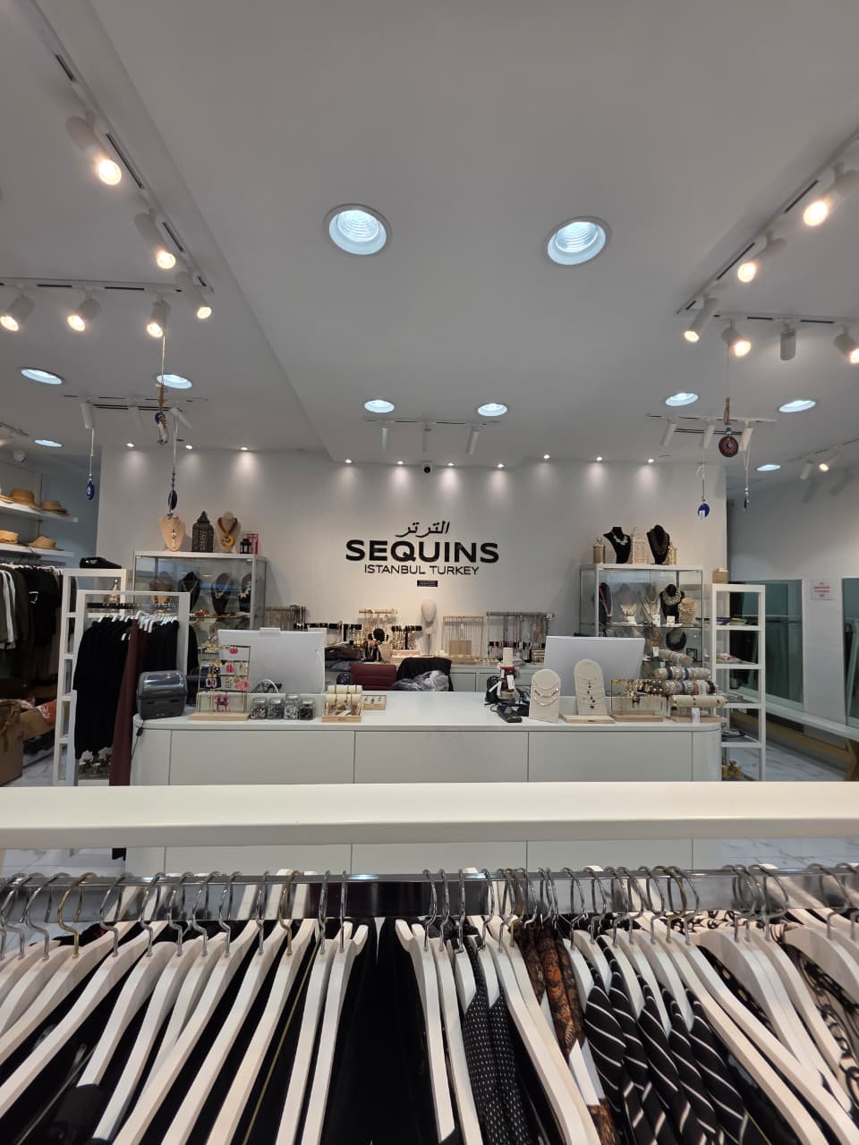 Sequins gallery image 4