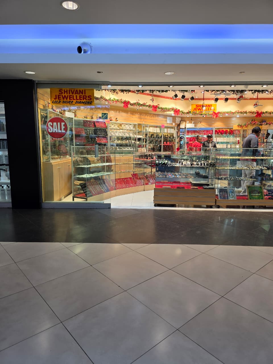 Shivani's Jewellers gallery image 2