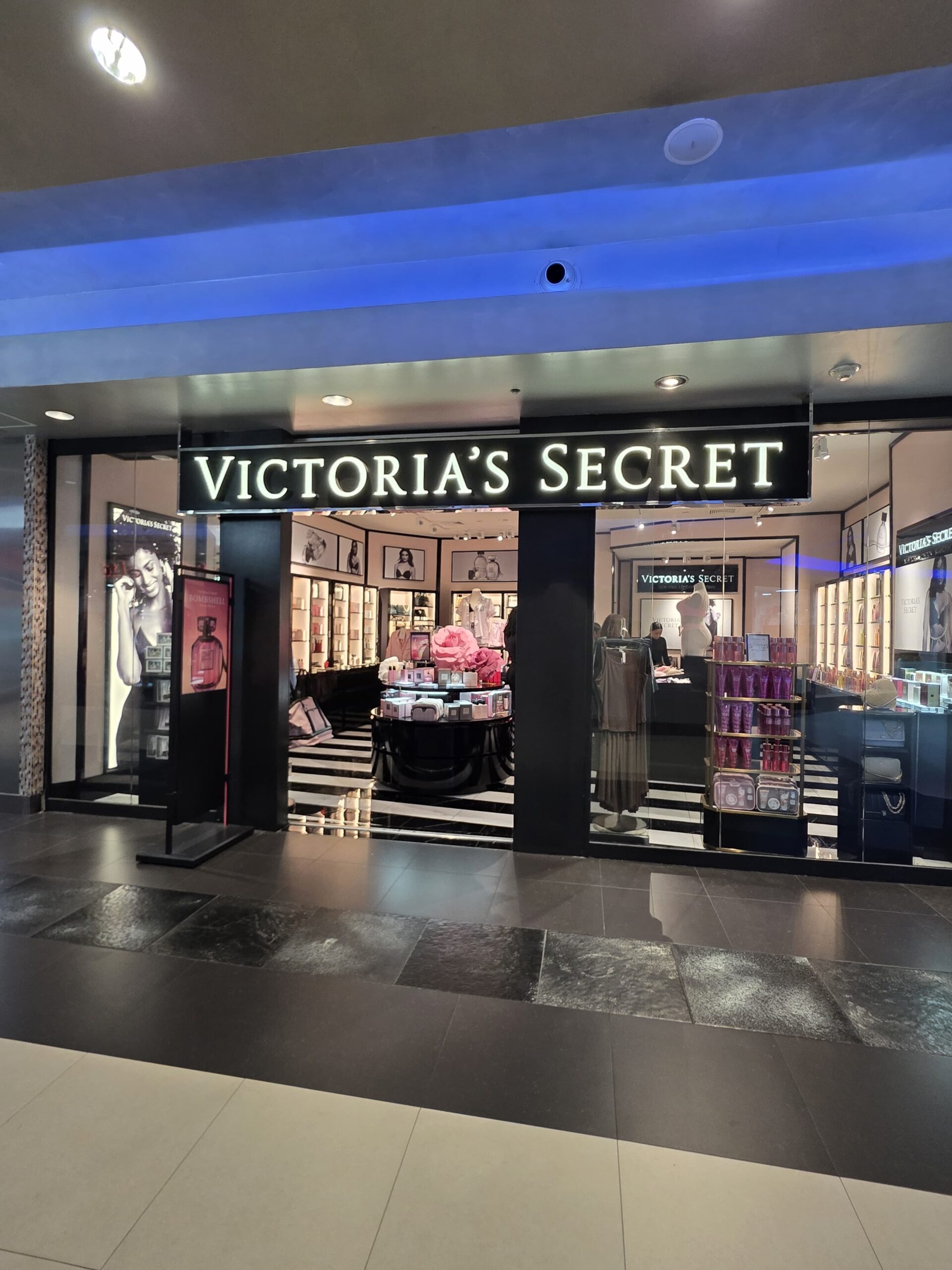 Victoria’s Secret gallery image 8